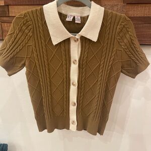 Women's Cable Knit Short Sleeve Sweater - Olive Green Brown and Cream Size Med